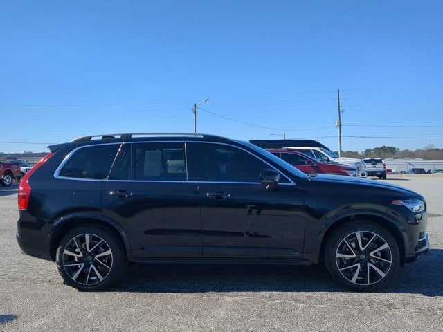 2019 Volvo XC90 Momentum