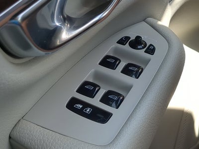2019 Volvo XC90 Momentum
